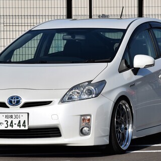 ■トヨタ■プリウス■車検.令和3年6月■即乗り！■新品車高調■キャンバーボルト、プレート■修復歴無し■仕入れ時業オク評価4点■の画像