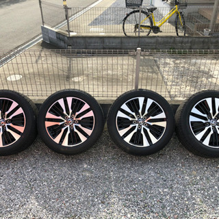 アルファード/ヴェルファイア30系 後期 純正タイヤ 18インチ