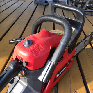 ゼノアチェーンソーの画像