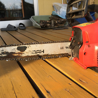 ゼノアチェーンソーの画像