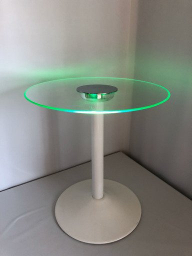 インテリア強化ガラス LED照明付きテーブル 美品　No.1