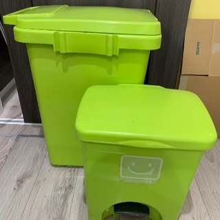 ゴミ箱　グリーン　きみどり