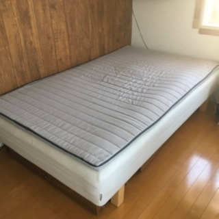 [2/22限定]IKEA セミダブルベッド　足付きマットレス