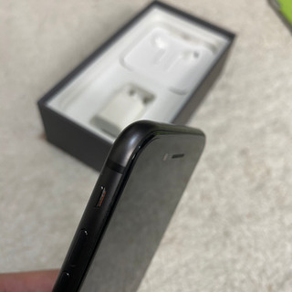 値下げ　iPhone8 64GB スペースグレイの画像