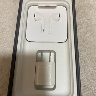 値下げ　iPhone8 64GB スペースグレイの画像