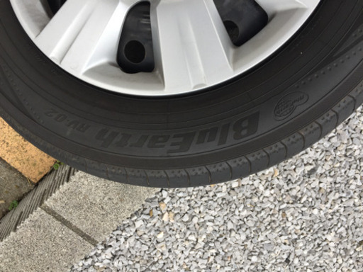 YOKOHAMA タイヤホイール ブルーアース 195/65 R15