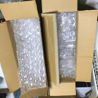 大量の梱包材（プチプチ等）と段ボール15箱