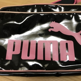 プーマ  エナメルバック