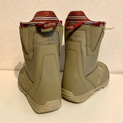 売切れBURTON moto?26cm 美品 ブーツ スノーボード ブーツケース付き