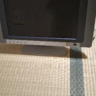 あげます。2004年製富士通CP199001-01 17型 2台