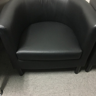 来客用ブラックチェア3個で3000円