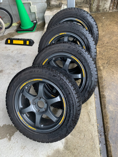 BLIZZAK REVO GZ ホイルサイズ17インチ×7.5J 値下げしました