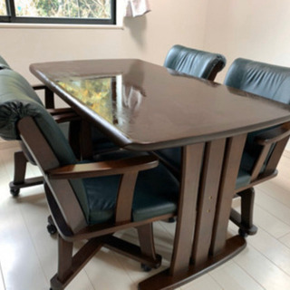 ダイニングテーブルセットの画像