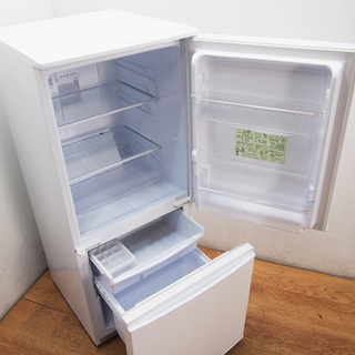 配達設置無料！ 良品 便利などっちもドア 137L 冷蔵庫 BL16