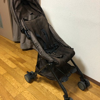 ベビーカー