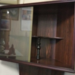 三角コーナー飾り棚　譲ります！の画像