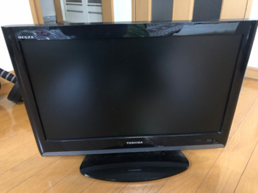液晶カラーテレビ