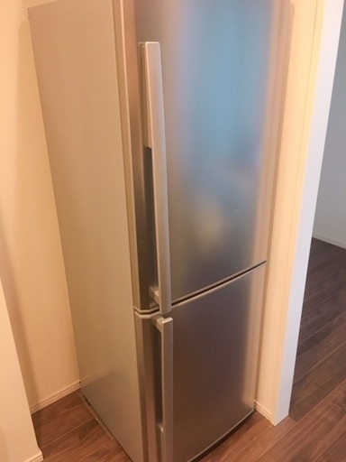 三菱ノンフロン冷蔵冷凍庫　256L