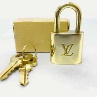 お買い得‼️入手困難‼️🔐ルイヴィトン 南京錠🔐正規品🔐