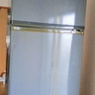 1994年 冷蔵庫(キッチン家電)の中古が安い!激安で譲ります 1994年 冷蔵庫(キッチン家電)の中古が安い!激安で譲ります