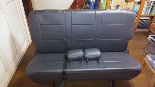 ハイエース S-GL 純正 セカンドシート（２００系４型ワイド・ミドル）