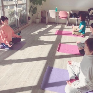 【毎週火曜日】朝活ヨガ・瞑想@ヒカリエ徒歩1分