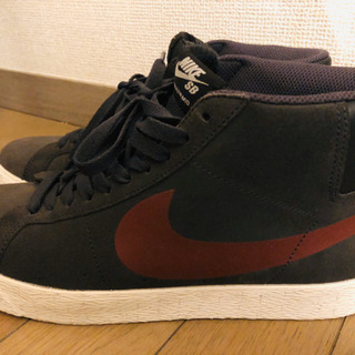 【超美品】NIKE (ナイキ) / スニーカー / メンズ / 取りに来てくれる方限定(渋谷区)の画像