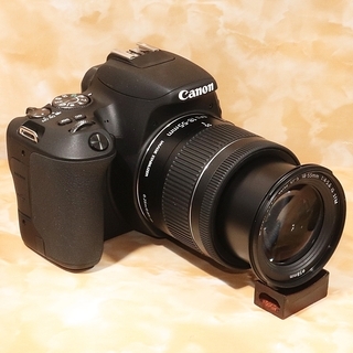 ☆極上美品級＆セルフィ＆スマホ転送☆キヤノン kiss x9 STMレンズ