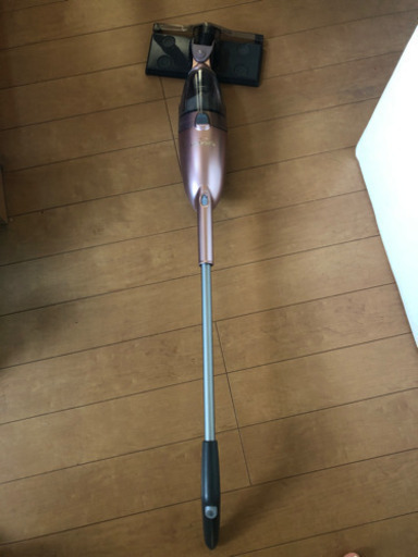 シャープ　コードレス　スティック型掃除機　美品