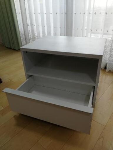 テレビボード　TV