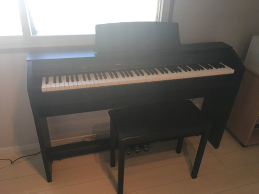 広島市内廿日市市内配送　電子ピアノ　casio privia
