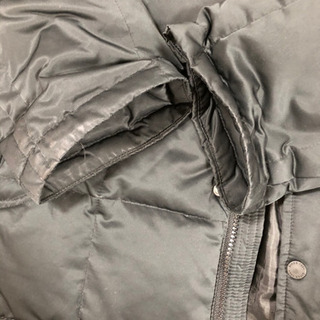 UNIQLO ダウンジャケット　LARGEの画像