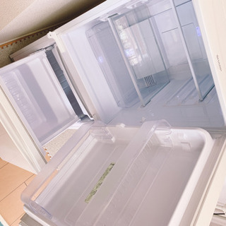 【一人暮らしオススメ】SHARP 冷蔵庫 137Lの画像