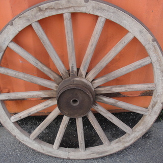 93 大八車の車輪① 木製 アンティーク オブジェ【モノ市場安城店】125