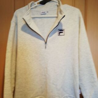 FILAのトレーナーの画像