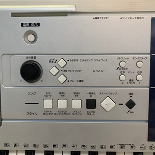 YAMAHA 電子ピアノ PSR-E323の画像