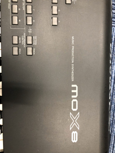 yamaha mox8 シンセサイザー