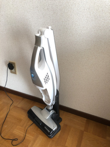掃除機　着脱式ハンディクリーナー　コードレス