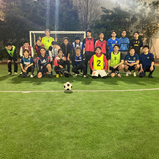 明日‼️室内フットサル開催❗️19時〜🤩 − 東京都