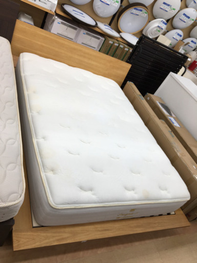 【トレファク摂津店 店頭限定】 ダブルベッド入荷致しました！！