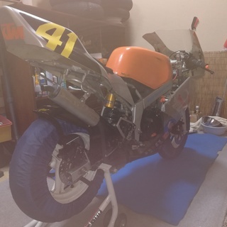 NSR50 レース用 オーリンズTTX、発電機、タイヤウォーマー、スペアホイール等の画像