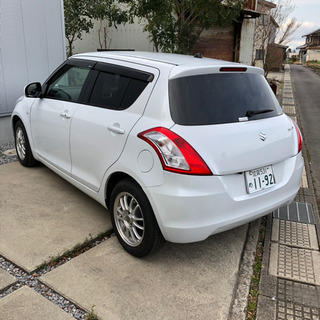 ワンオーナー　スイフト　スズキ　ZC72S 車検有りの画像