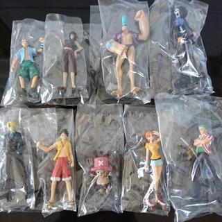 【売り切れ】値下げ❗ONE PIECE  リアルフィギュア&台座の画像