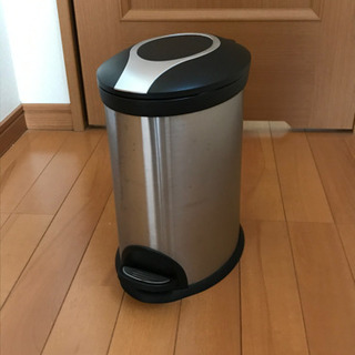 ペール（スリムペダルペール　５L）