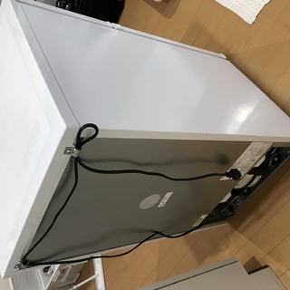アイリスオーヤマ冷蔵庫100L　IRRーA09TWーWの画像