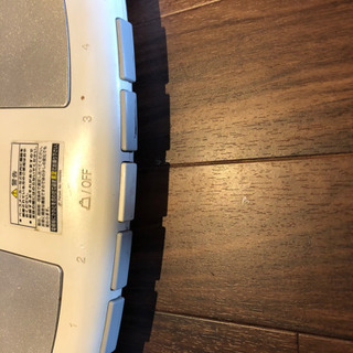 色々測定出来る体重計の画像