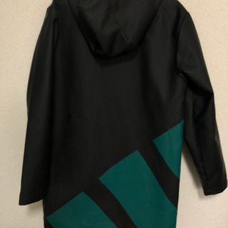 アディダス オリジナルス　コートの画像