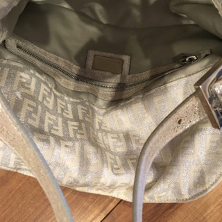 FENDIハンドバックの画像