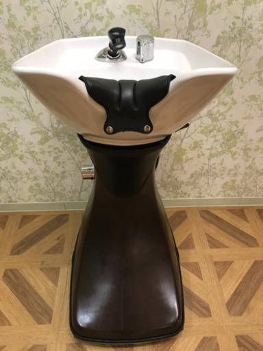 タカラベルモント　RSオアシス　ブラウン