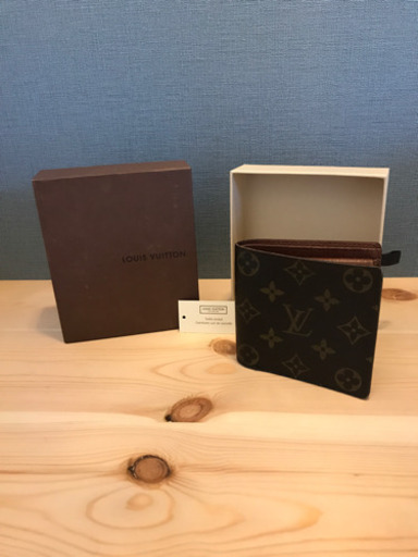 LOUIS VUITTON  二つ折り財布